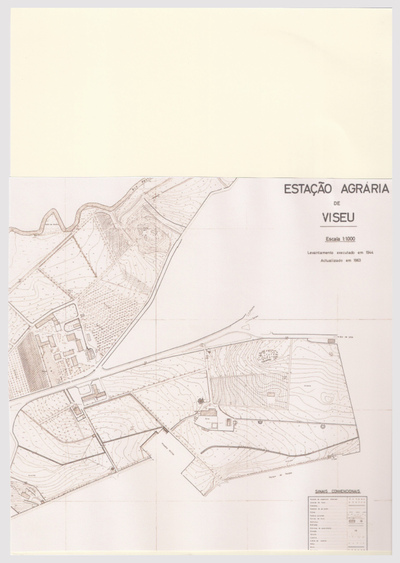 Fontellum Capa ; Fotografias antigas geral ; Fotografias antigas Carreira dos Carvalhos e Paço ; Fontellum 1 ; Fontellum 2 ; Fontellum 3 ; Fontellum 4 ; Fontellum 5 ; Fontellum Memória 1 ; Fontellum Memória 2 ; Fontellum Memória 3 ; Fontellum Memória 4 ; Fontellum Memória 5 ; Fontellum poema I ; Fontellum poema I a) ; Fontellum poema I b) ; Fontellum poema II ; Fontellum poema III ; Fontellum poema IV ; Fontellum poema V ; Fontellum poema VI ; Fontellum poema VII ; Fontellum poema VIII ; s/ título ; Planta antiga da cidade de Viseu ; Planta da Estação Agrária adjacente ao Fontelo ; Notas sobre o poema Fontellum de António Cabedo ; Excertos som tradução do Poema Fontellum de António Cabedo escrito em latim entre Agosto e Setembro 1553
Fontellum Capa ; Fotografias antigas geral ; Fotografias antigas Carreira dos Carvalhos e Paço ; Fontellum 1 ; Fontellum 2 ; Fontellum 3 ; Fontellum 4 ; Fontellum 5 ; Fontellum Memória 1 ; Fontellum Memória 2 ; Fontellum Memória 3 ; Fontellum Memória 4 ; Fontellum Memória 5 ; Fontellum poema I ; Fontellum poema I a) ; Fontellum poema I b) ; Fontellum poema II ; Fontellum poema III ; Fontellum poema IV ; Fontellum poema V ; Fontellum poema VI ; Fontellum poema VII ; Fontellum poema VIII ; s/ título ; Planta antiga da cidade de Viseu ; Planta da Estação Agrária adjacente ao Fontelo ; Notas sobre o poema Fontellum de António Cabedo ; Excertos som tradução do Poema Fontellum de António Cabedo escrito em latim entre Agosto e Setembro 1553